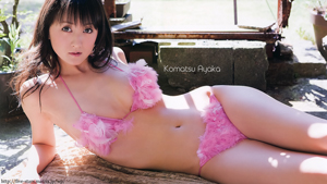 小松彩夏 壁紙 画像
