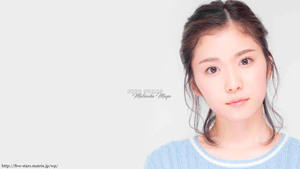 松岡茉優 壁紙 画像