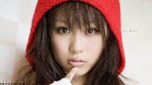 西田麻衣 壁紙 画像